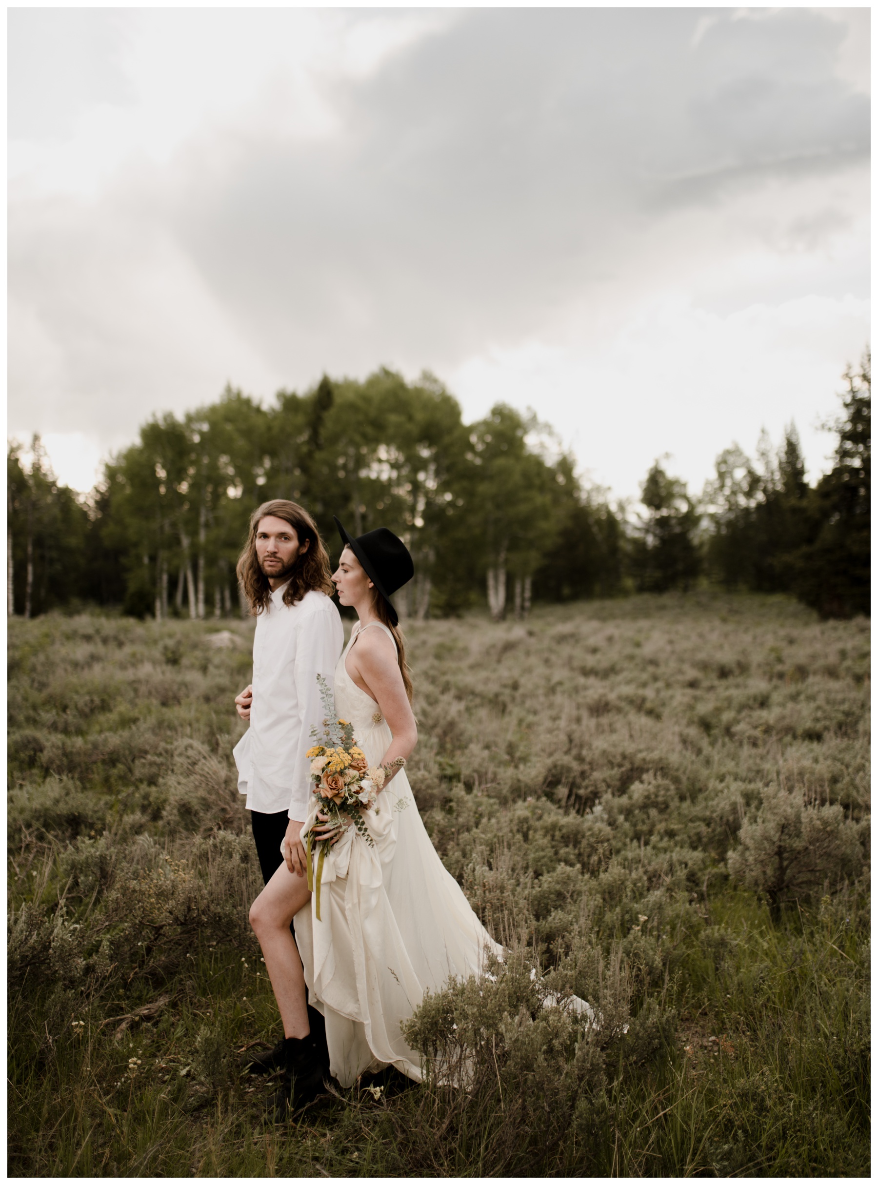 Winnipeg Wedding Photographer, Canadian Elopement Photographer, Jackson Wyoming Elopement, Boho mountain elopement, dirty boots and messy hair, sunrise elopement, kenora wedding photographer
