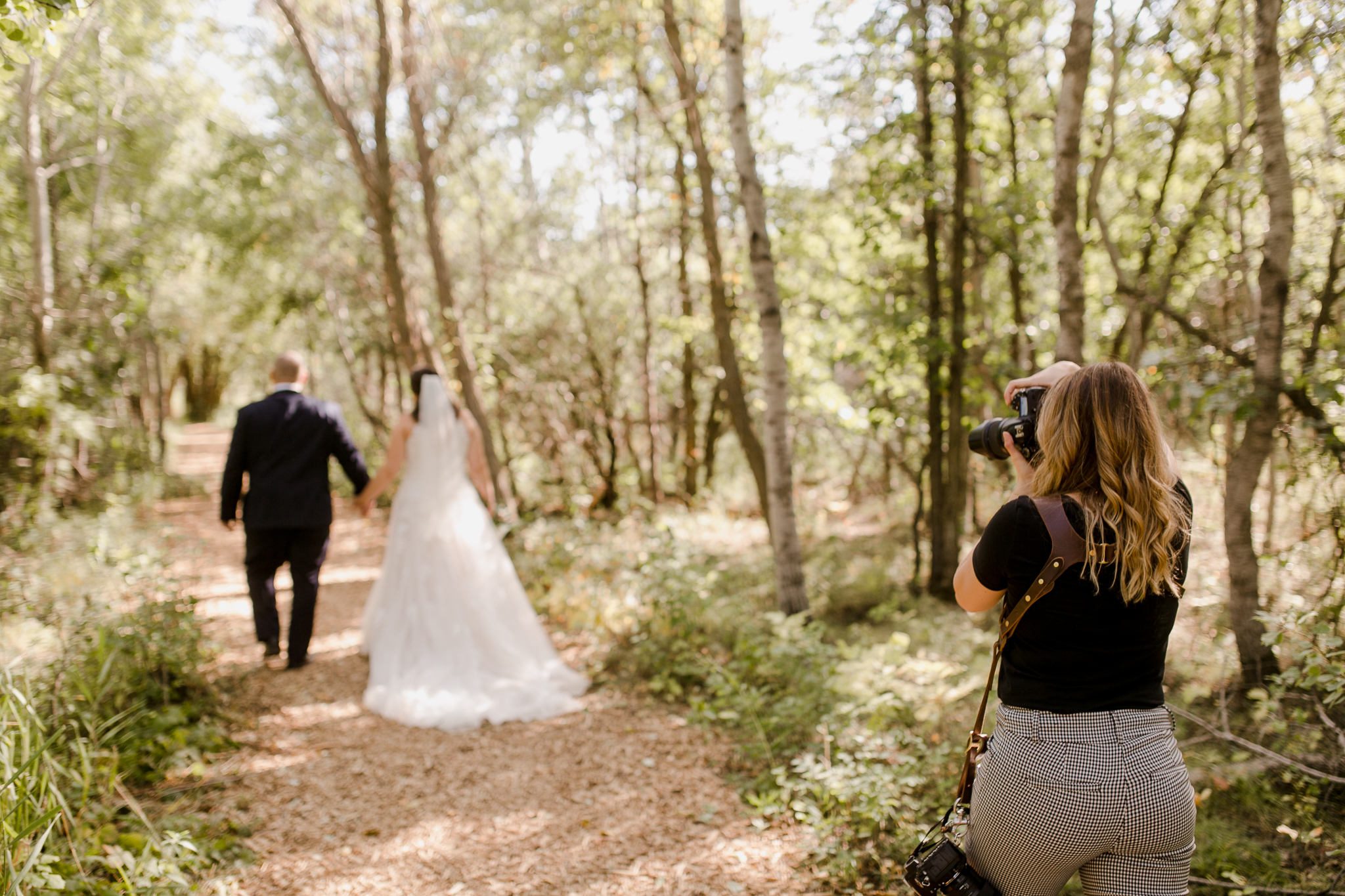wedding photography gear, wedding photography educator, learn wedding photography from Vanessa Renae Photography, a Winnipeg and Calgary wedding photographer available across Canada.