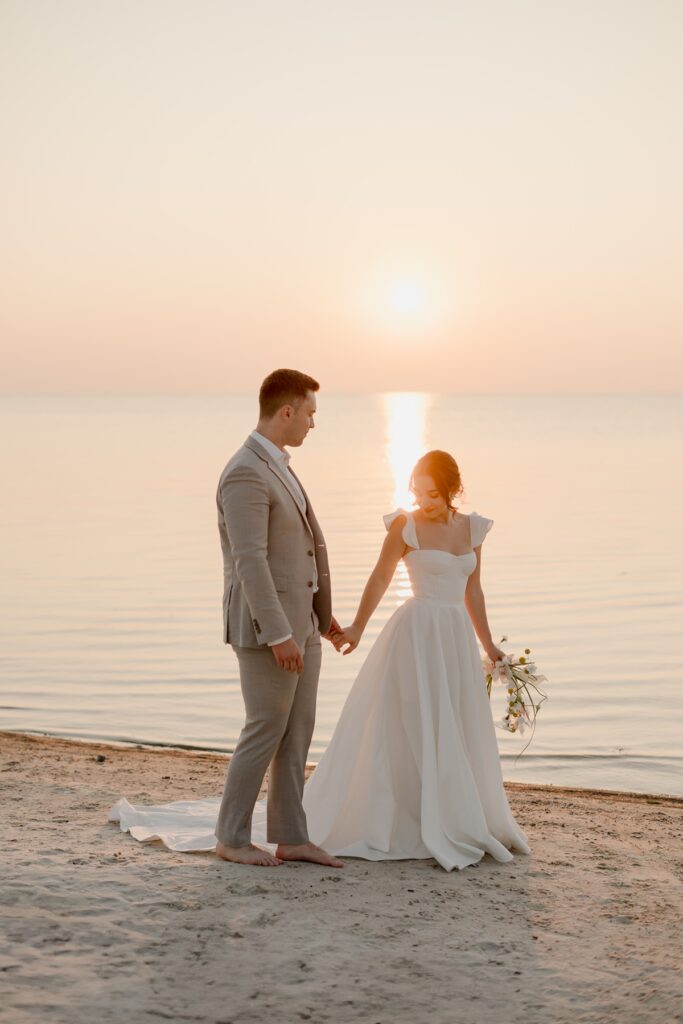 best Winnipeg elopement photographer - grand beach elopement - Vanessa Renae Photography - Winnipeg anniversary session - Alena Leena dress - beach bridal session