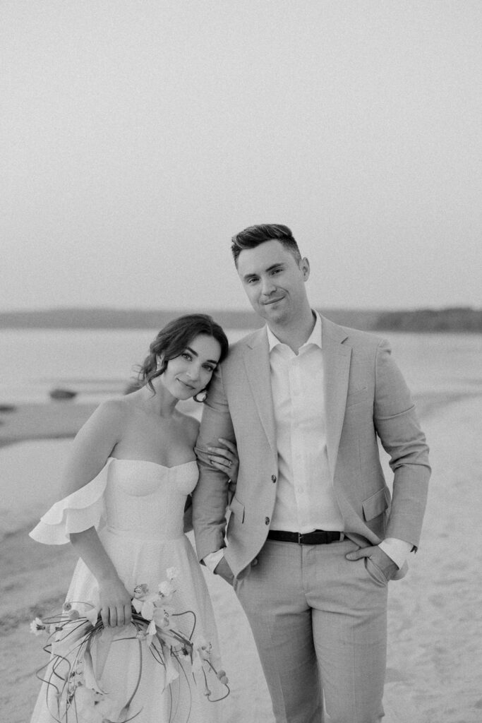 best Winnipeg elopement photographer - grand beach elopement - Vanessa Renae Photography - Winnipeg anniversary session - Alena Leena dress - beach bridal session - black and white wedding portrait